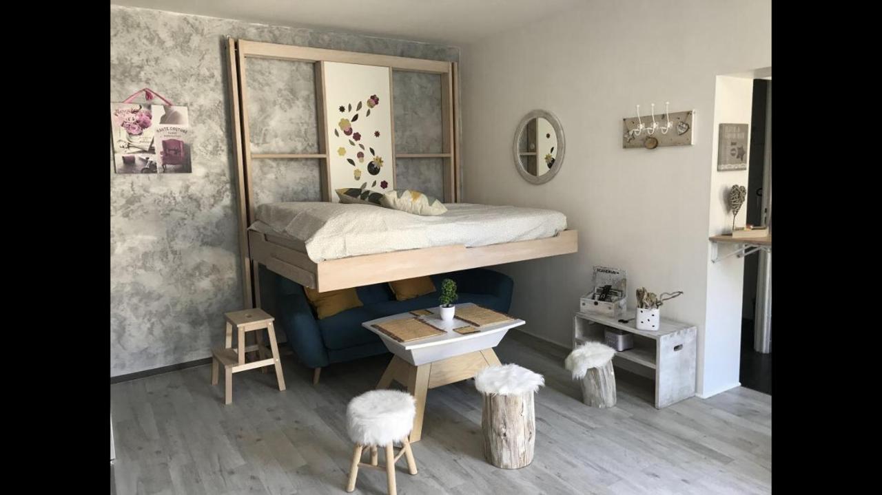 Joli Studio Scandinave Milly-la-Foret Exterior foto
